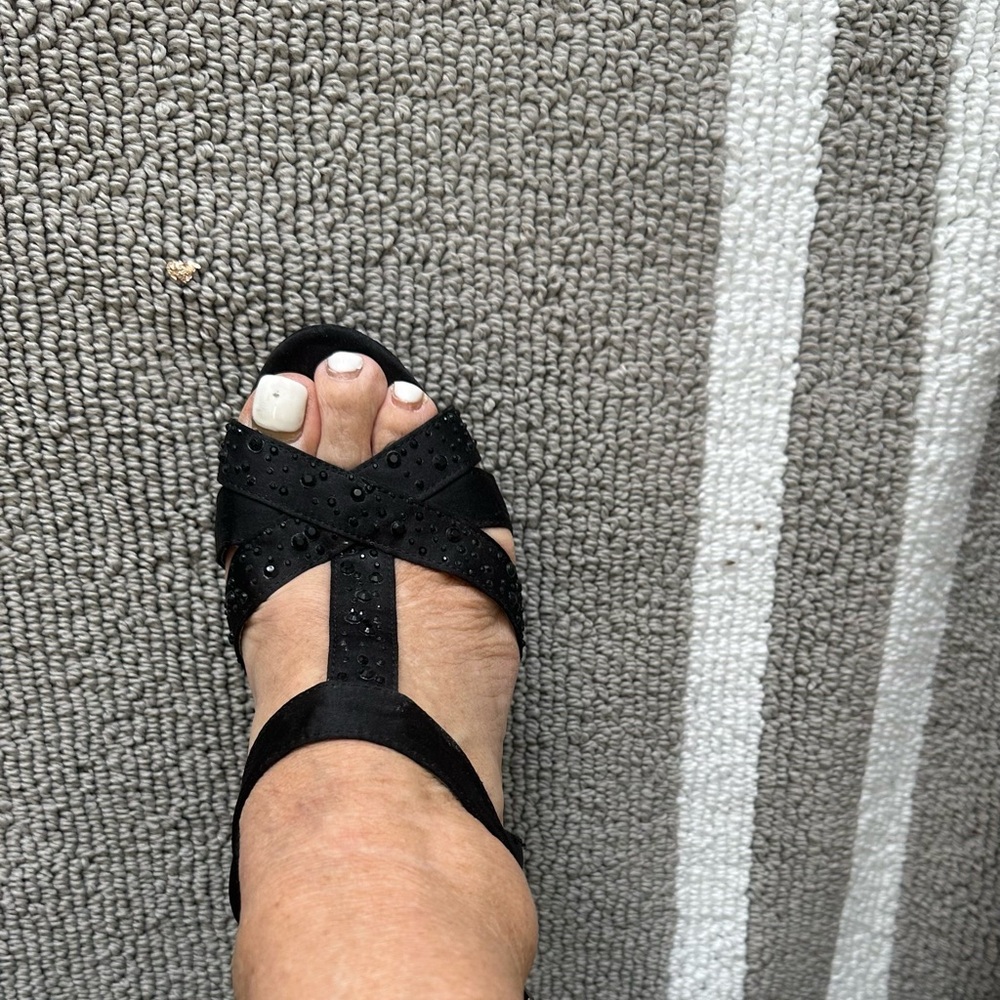 Black satiny platform wedges - Picture 6 of 6
